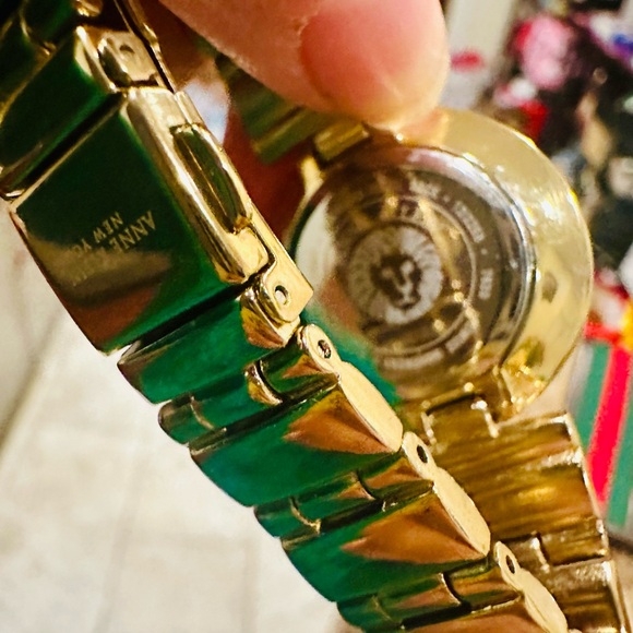 New in box Genuine Natural Diamond Gold Watch Anne Klein similar to Michelle 😍 - Picture 9 of 9